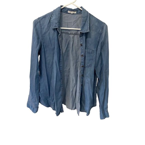 Maurice’s Blue Chambray Button Up Denim Shirt - Picture 2 of 9